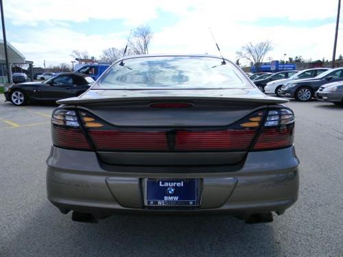 Pontiac Bonneville 2001 photo 4