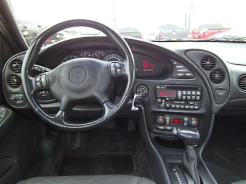 Pontiac Bonneville 2001 photo 4