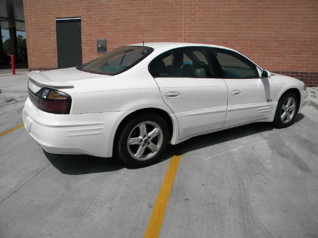 Pontiac Bonneville 2002 photo 3