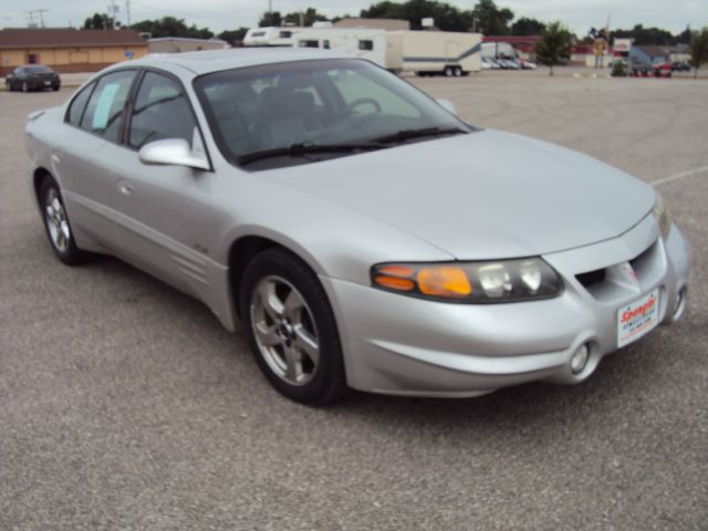 Pontiac Bonneville 2003 photo 4