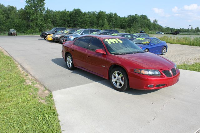 Pontiac Bonneville 2004 photo 4