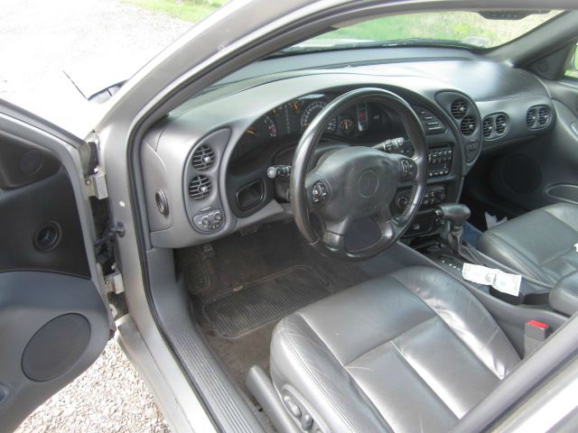 Pontiac Bonneville 2004 photo 6