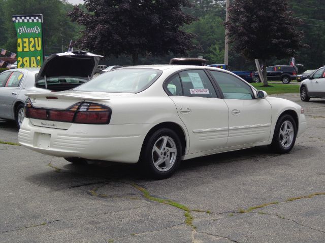 Pontiac Bonneville 2004 photo 4