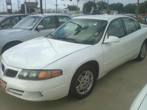 Pontiac Bonneville 2005 photo 1