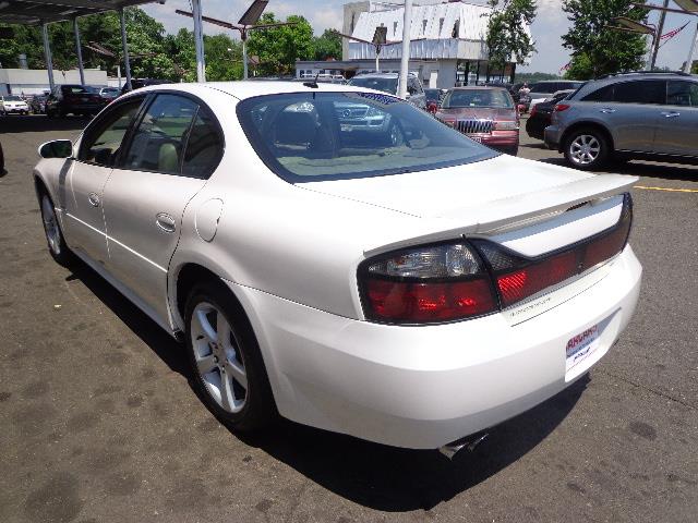 Pontiac Bonneville 2005 photo 4