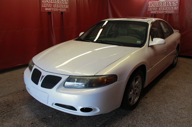 Pontiac Bonneville 2005 photo 4