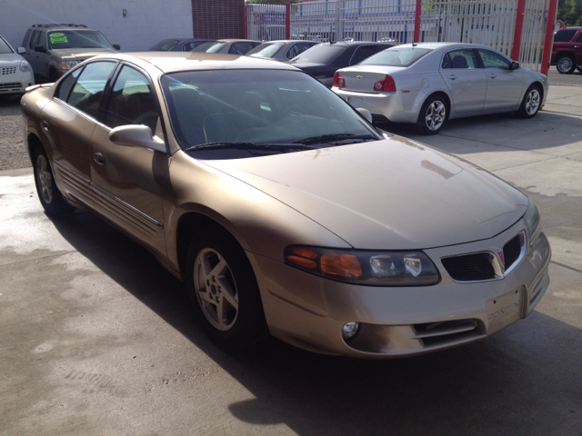 Pontiac Bonneville 2005 photo 3