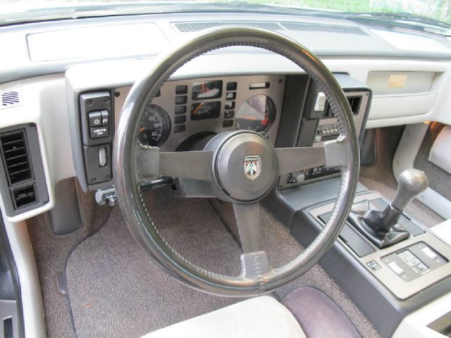 Pontiac Fiero 1985 photo 117