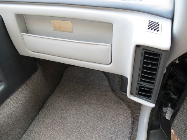 Pontiac Fiero 1985 photo 5