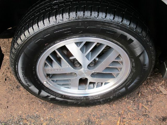 Pontiac Fiero 1985 photo 57
