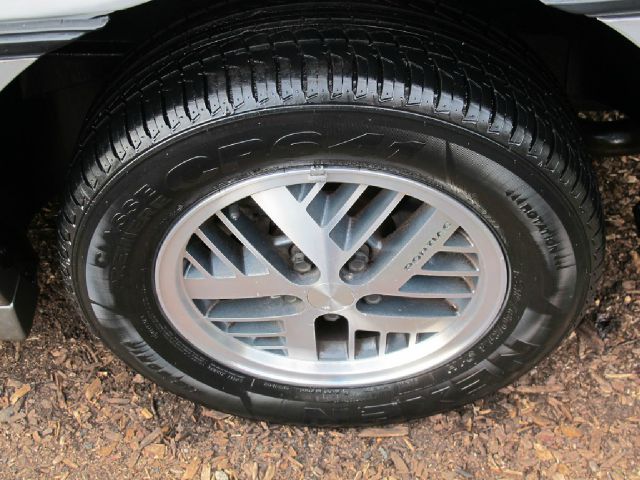 Pontiac Fiero 1985 photo 66