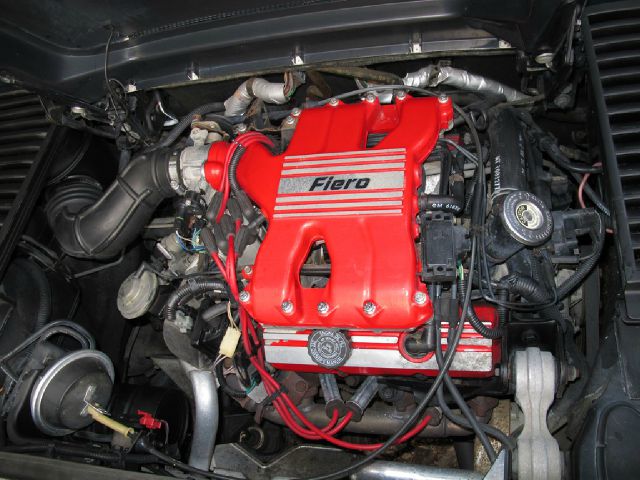Pontiac Fiero 1985 photo 75