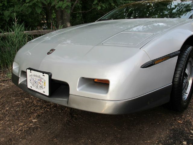 Pontiac Fiero 1985 photo 82