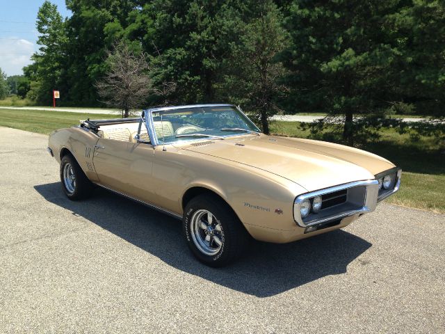 Pontiac Firebird 1967 photo 3