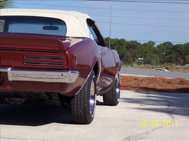 Pontiac Firebird 1968 photo 3