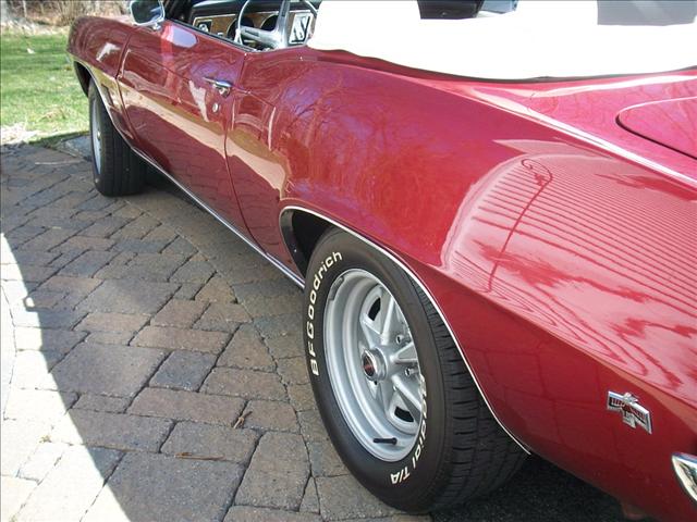 Pontiac Firebird 1969 photo 2