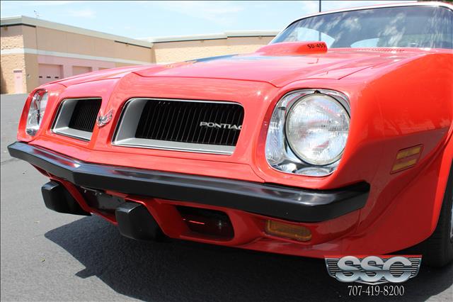 Pontiac Firebird 1974 photo 3