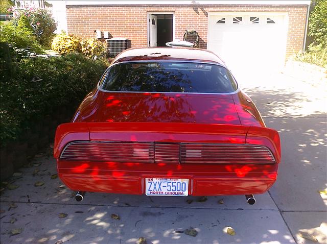 Pontiac Firebird Base Coupe