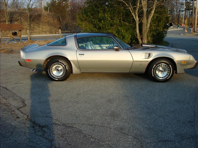 Pontiac Firebird Quad-short-st-hemi-4wd-am/fm TAPE Coupe