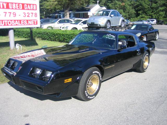 Pontiac Firebird 4dr Sdn V6 CXL Coupe