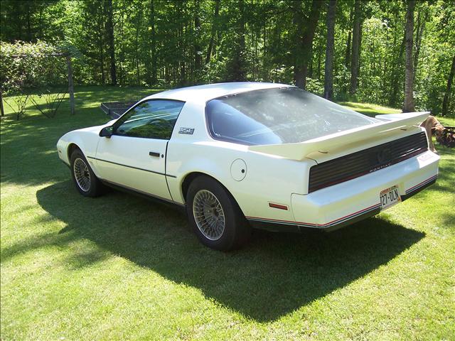 Pontiac Firebird 1982 photo 5