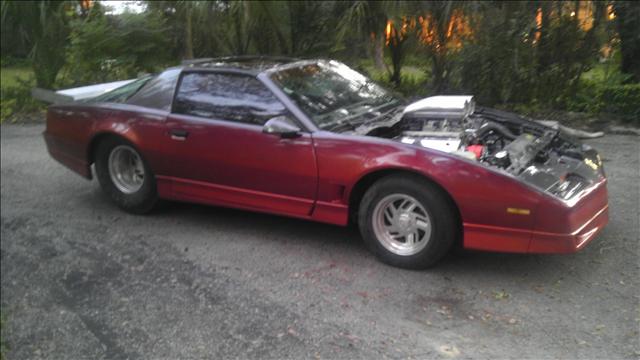 Pontiac Firebird 1986 photo 3