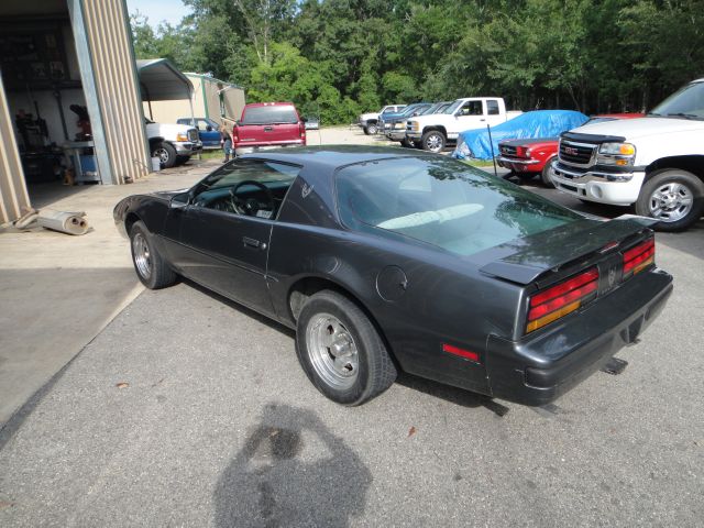 Pontiac Firebird 1987 photo 3