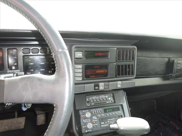 Pontiac Firebird 1987 photo 2