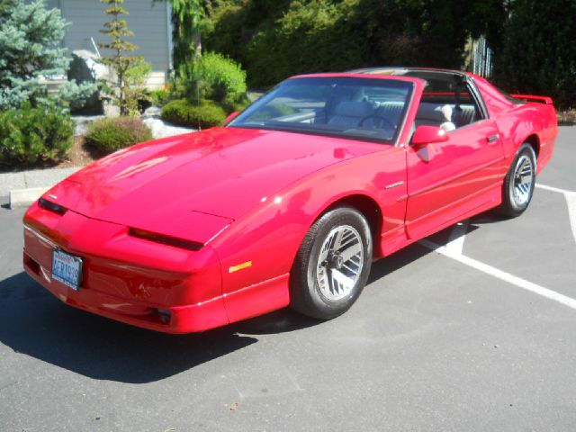 Pontiac Firebird 1989 photo 4