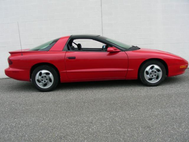 Pontiac Firebird 1994 photo 3
