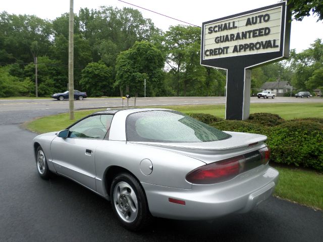 Pontiac Firebird 1995 photo 3