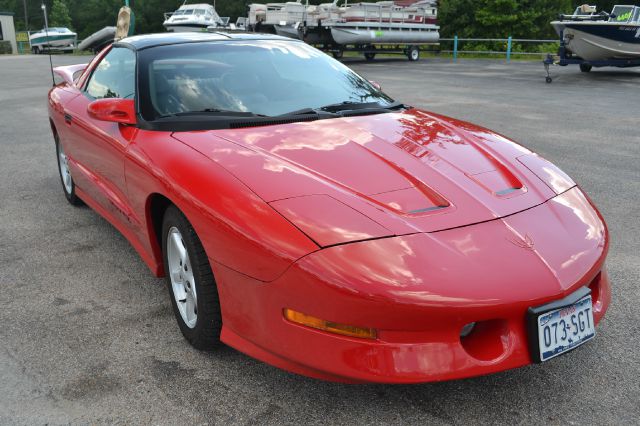 Pontiac Firebird 1995 photo 16
