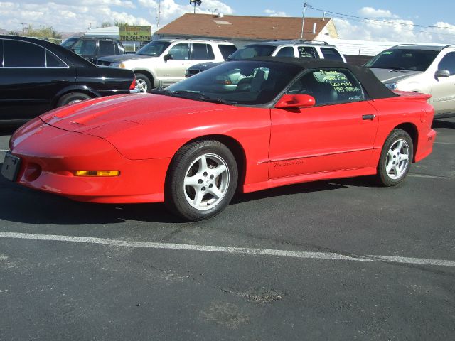 Pontiac Firebird 1995 photo 2
