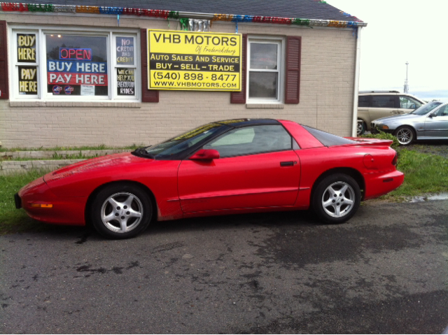 Pontiac Firebird 1996 photo 3