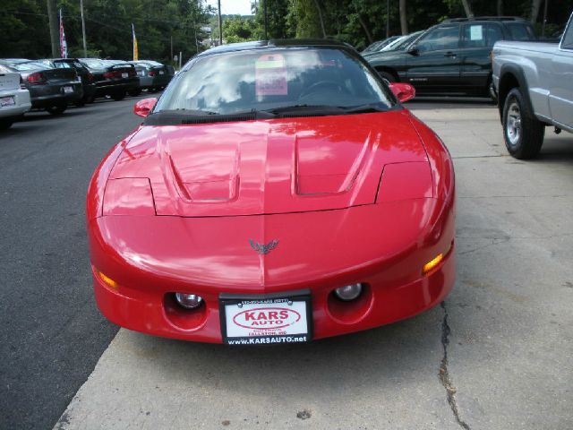Pontiac Firebird 1997 photo 1