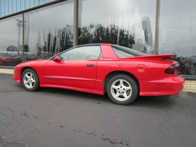 Pontiac Firebird 1997 photo 4