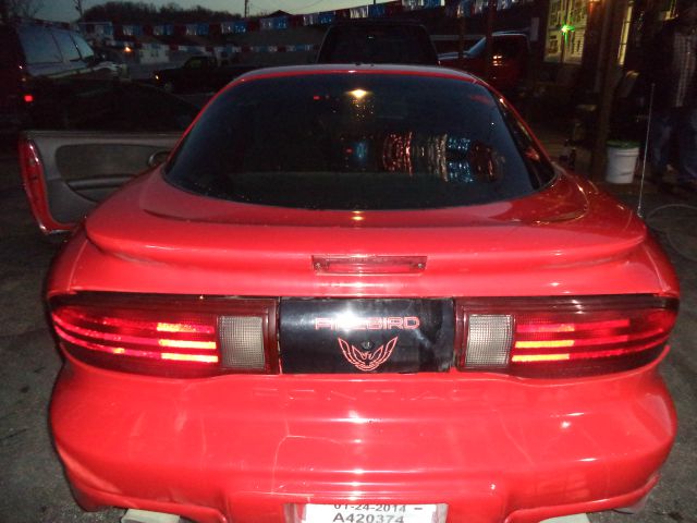 Pontiac Firebird 1997 photo 1