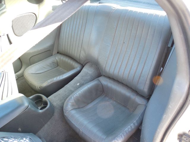 Pontiac Firebird 1997 photo 1