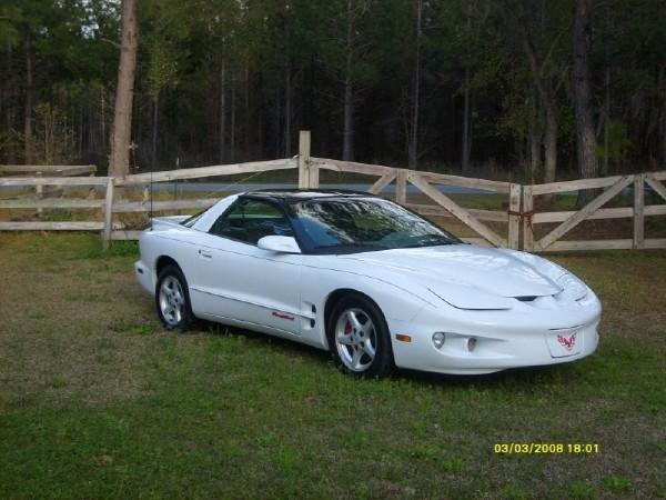 Pontiac Firebird 1998 photo 2