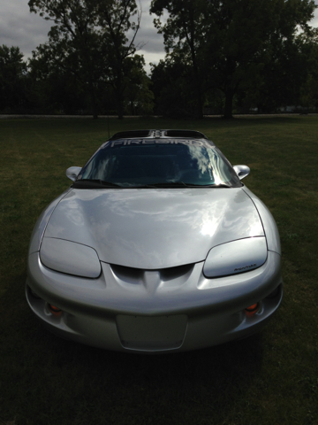 Pontiac Firebird 1998 photo 4