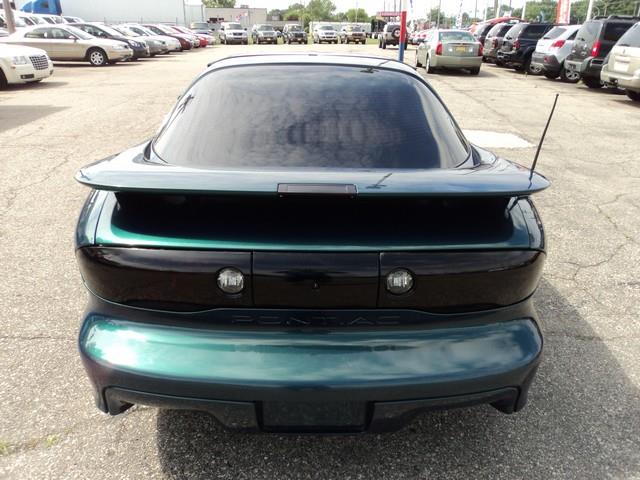 Pontiac Firebird 1998 photo 3