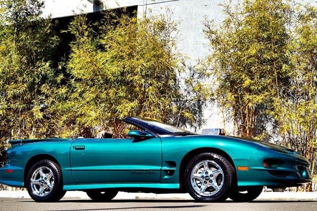 Pontiac Firebird 1998 photo 3