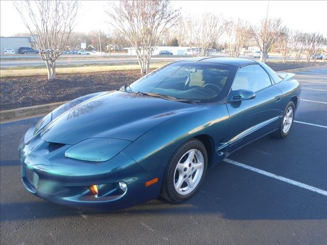 Pontiac Firebird 1998 photo 4