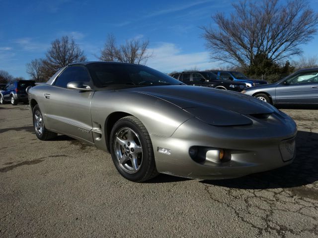 Pontiac Firebird 1999 photo 4