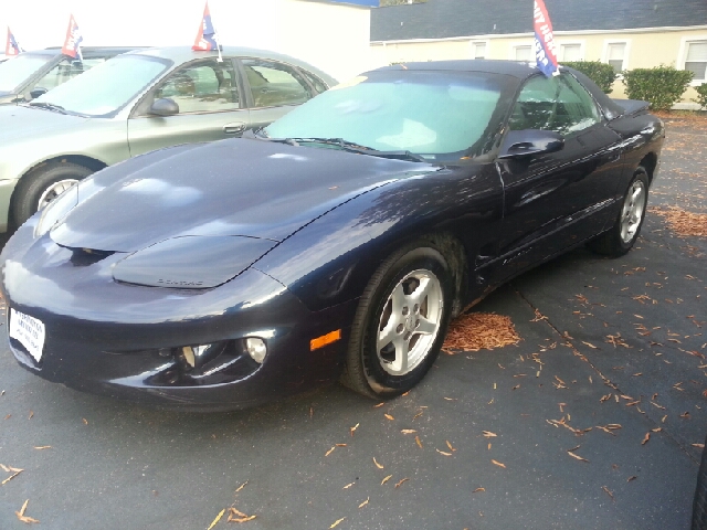 Pontiac Firebird 1999 photo 2