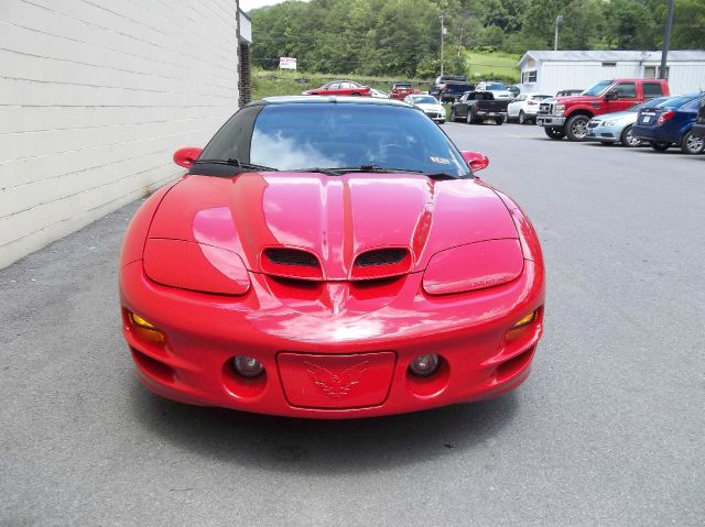Pontiac Firebird 2000 photo 1