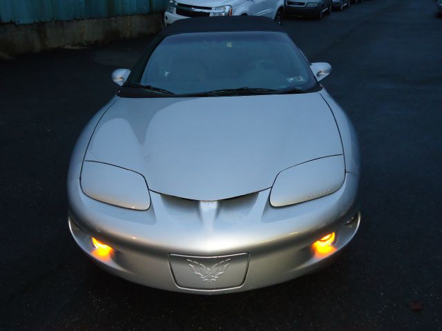 Pontiac Firebird 2000 photo 1