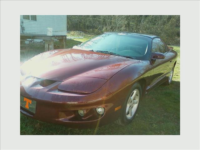 Pontiac Firebird 2001 photo 2