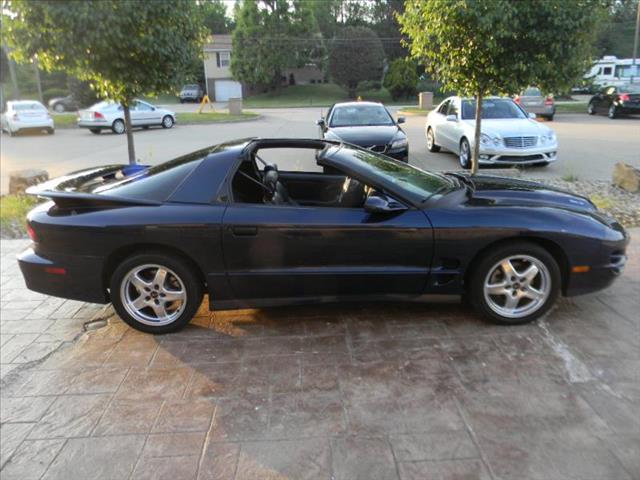 Pontiac Firebird 2001 photo 4