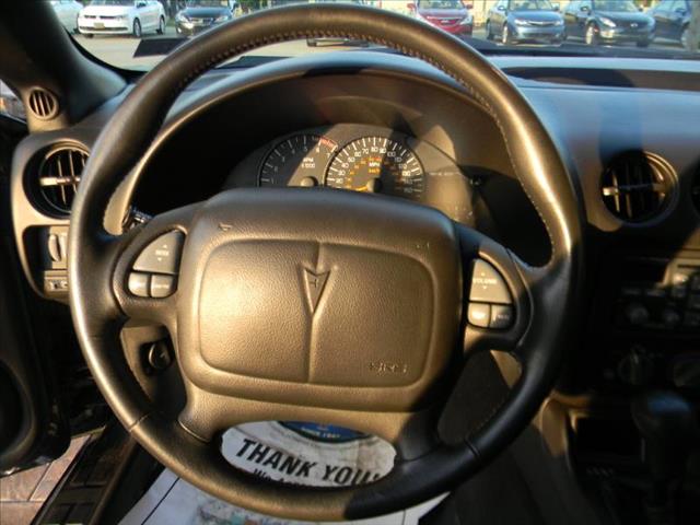 Pontiac Firebird 2001 photo 6